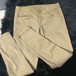 American Eagle Khaki Jegging